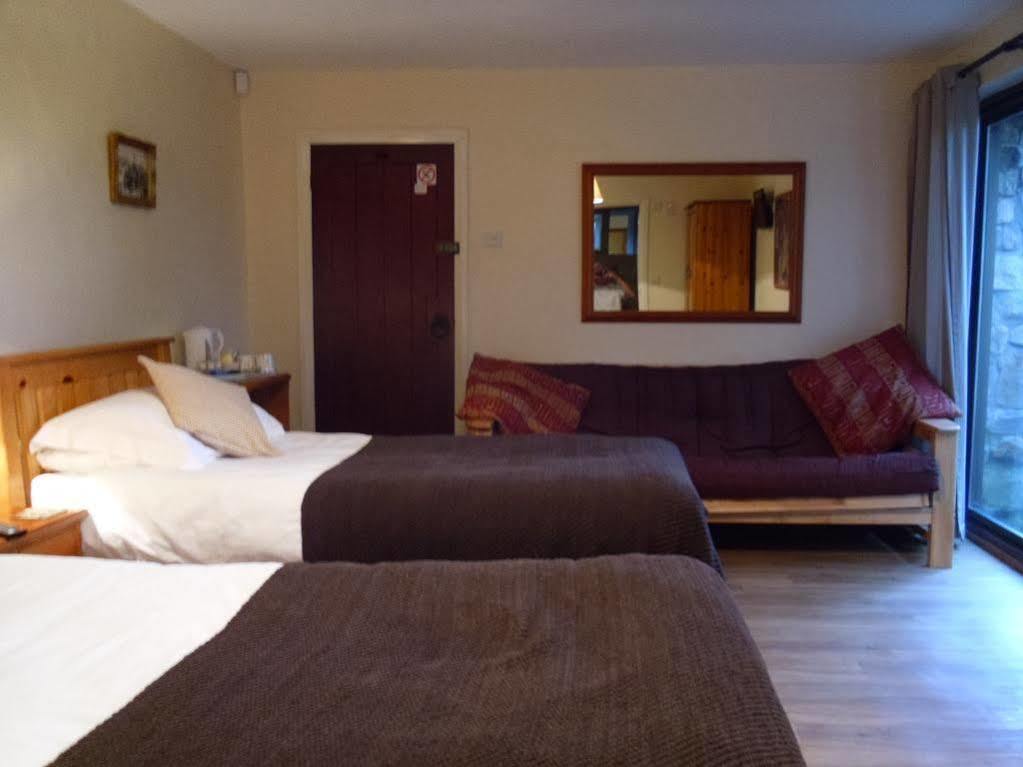 Tithe Barn Bed And Breakfast Carnforth Buitenkant foto